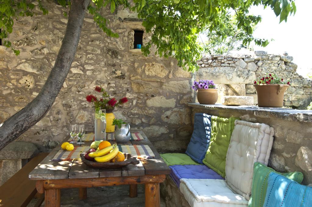 Critamo Cottage Gavalochori Værelse billede