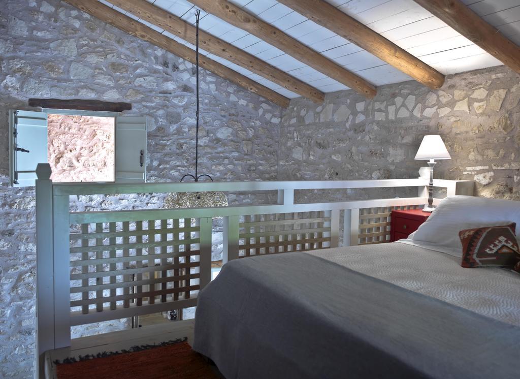 Critamo Cottage Gavalochori Værelse billede